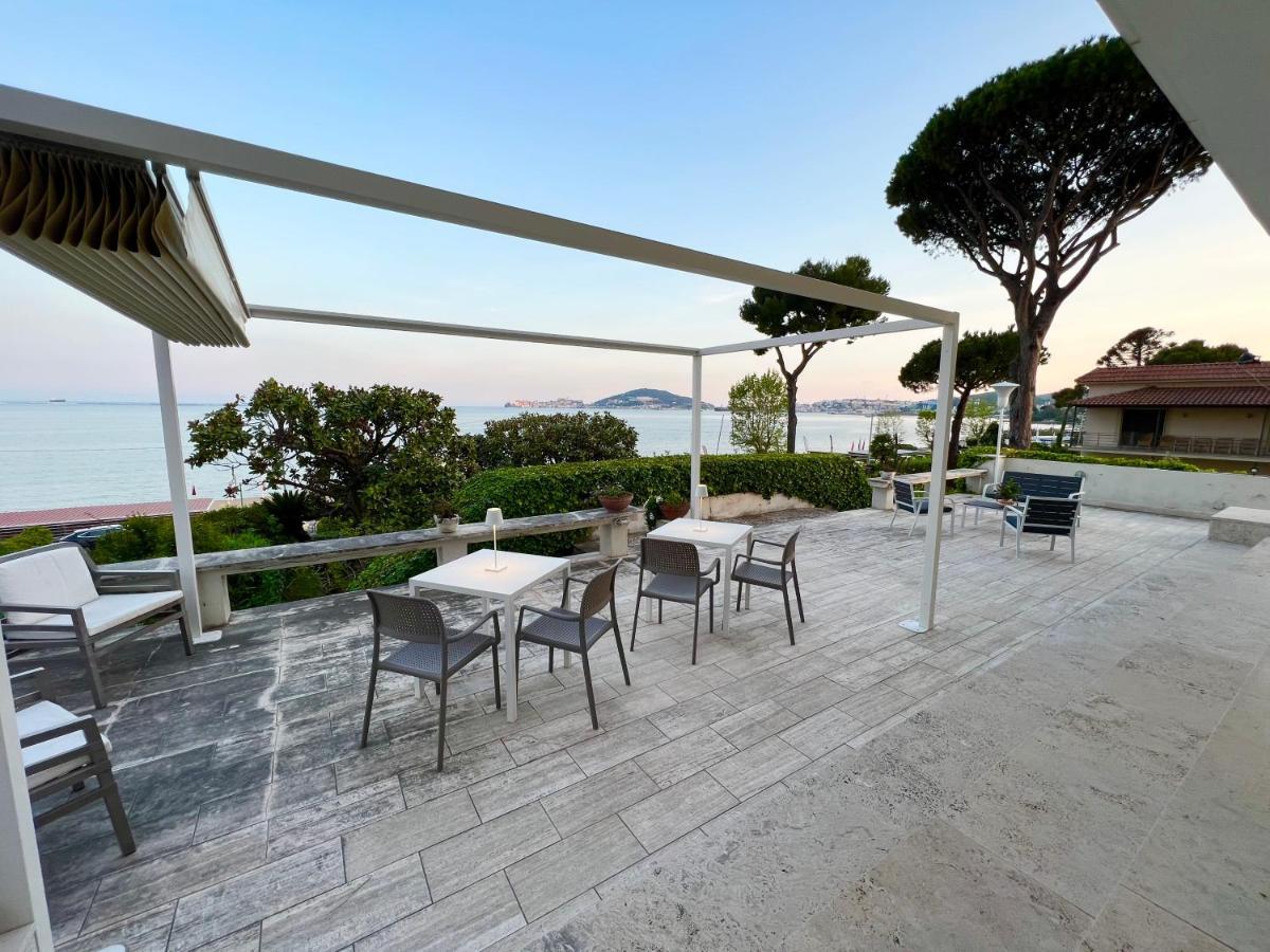 Villa Magnolia Formia Exteriör bild