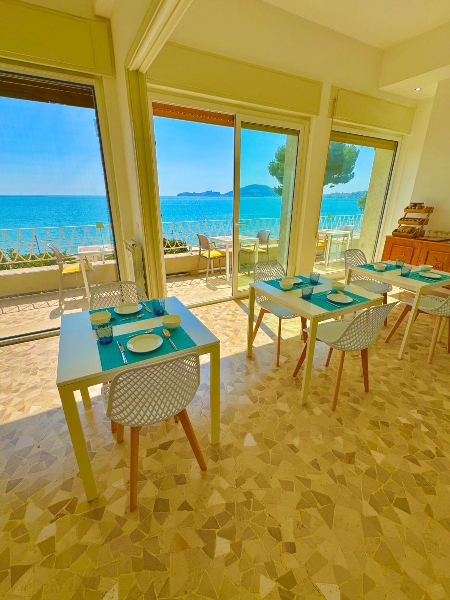 Villa Magnolia Formia Exteriör bild