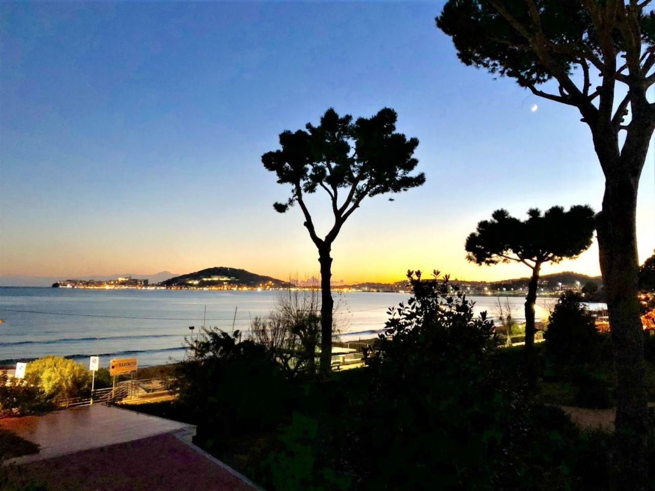 Villa Magnolia Formia Exteriör bild